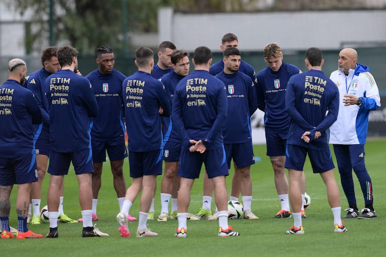 Spalletti si confronta con gli Azzurri